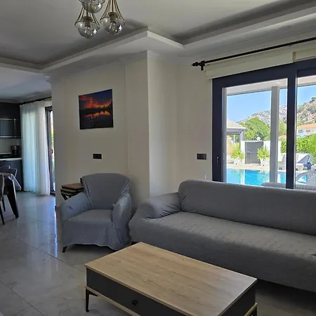 فيلة Perla داليان